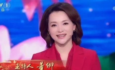 董卿的朗诵视频,情感与文字的完美交融